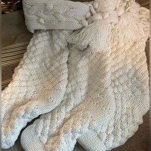 Knit stockings with tassels